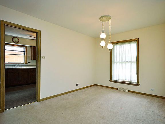4th image of 1206 W Sigwalt St