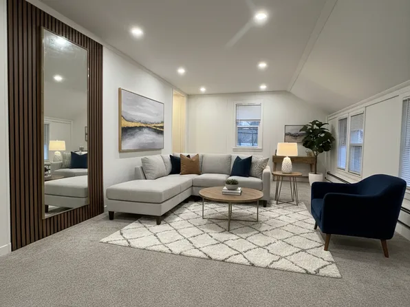 1787 Stratfield Rd #B, Fairfield, CT 06825