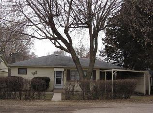 513 E Main St, Morrison, IL 61270