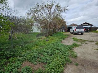 1300 W Riverdale Ave, Riverdale, CA 93656