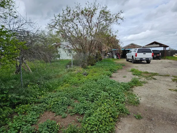 1300 W Riverdale Ave, Riverdale, CA 93656