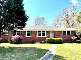 1126 Alpine Ln, Dothan, AL 36301