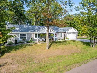 1900 Middle Pointe Ln, Houghton, MI, 49931