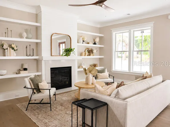 4 Harborview Circle, Beaufort, SC 29007