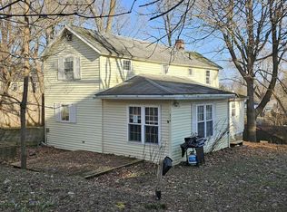 314 Weeks St, Bennington, VT 05201