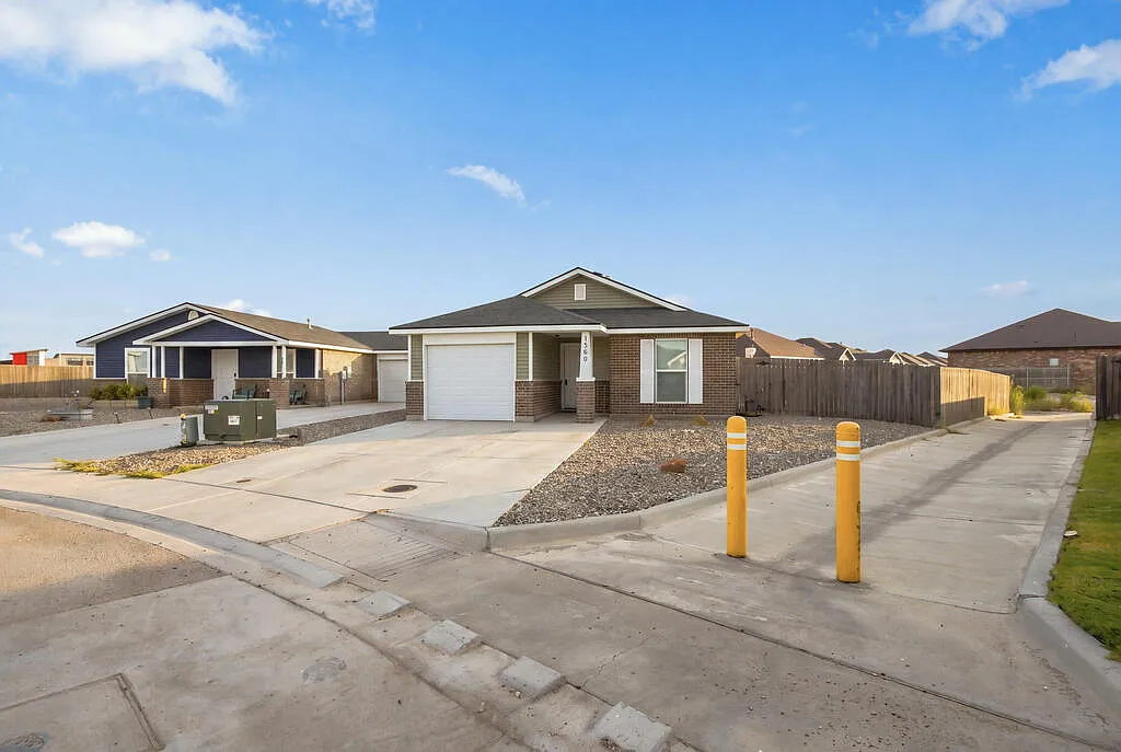 2 bed, 2.0 bath, 1020 sqft, $2,300 — Photo 4
