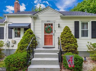 9519 Main St, Damascus, MD 20872