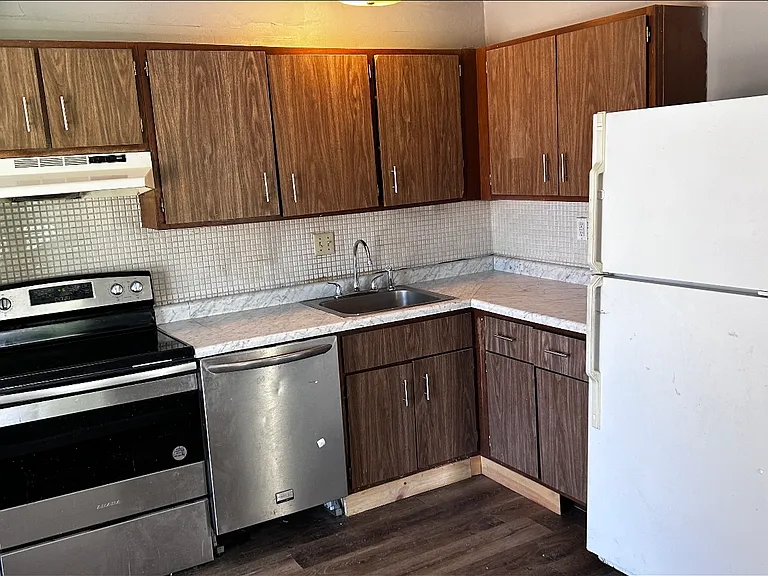 10080 Squire Meadows Dr #5 — Photo 12