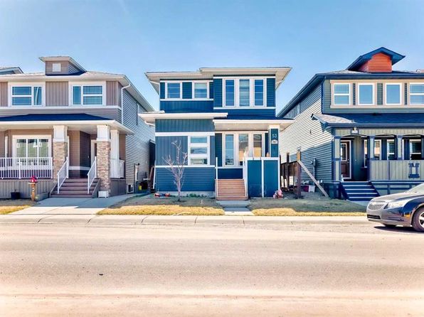 53 Redstone Vlg NE, Calgary, AB T3N 0M4