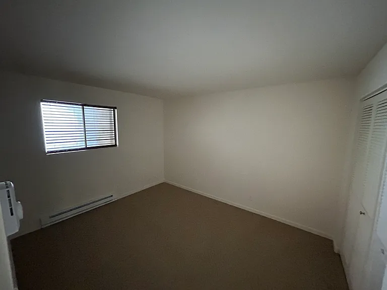 303 10th Ave S #302 — Photo 2
