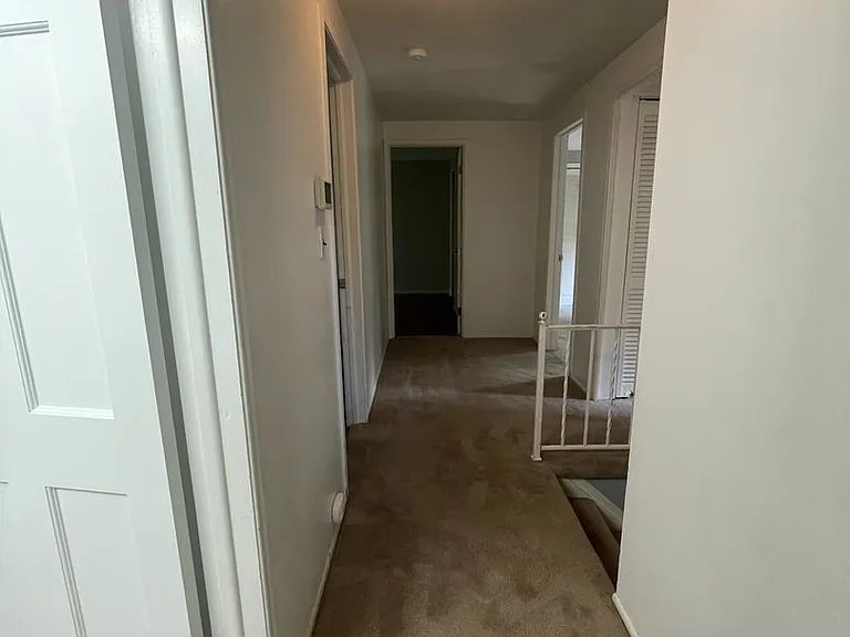 2163 Yorktown Dr — Photo 34