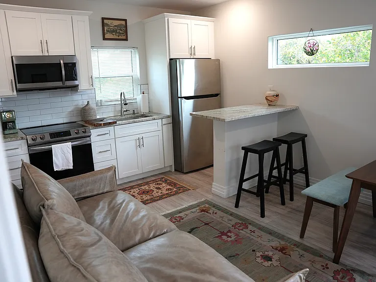 2637 Bayside Dr S #1 — Photo 2