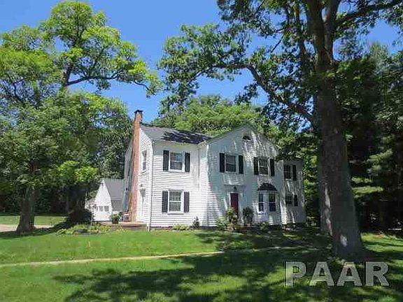 2nd image of 2221 N Morton Ave