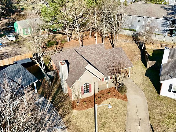 3rd image of 218 Falcon Cv