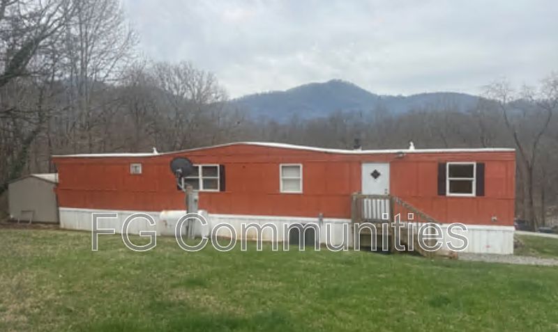 1st image of 23 Country Village Dr