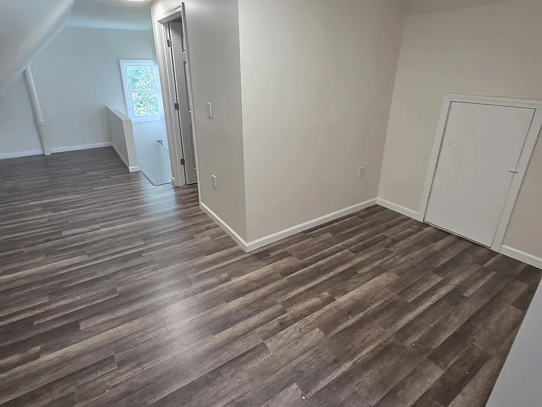 15 Walnut St — Photo 23
