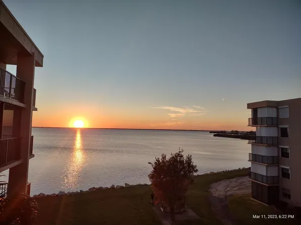 201 International Dr, Cape Canaveral, FL