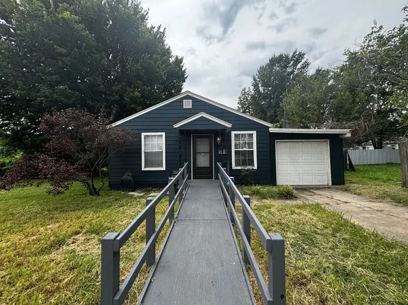 5518 E 2nd St, Tulsa, OK 74112
