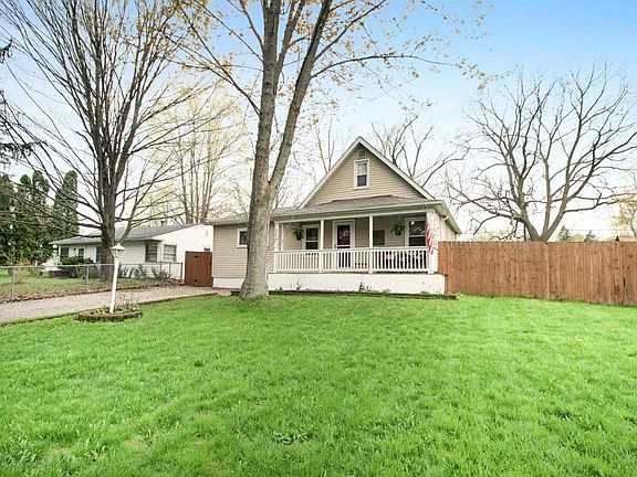 2nd image of 3266 La Salle Dr