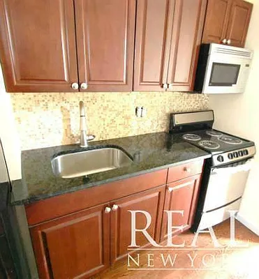 Rented by REAL New York | media 36