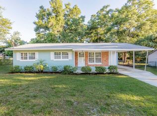 132 E Elm Dr, Orange City, FL 32763