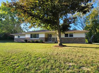 1251 Deanna Dr, Rockford, IL 61103