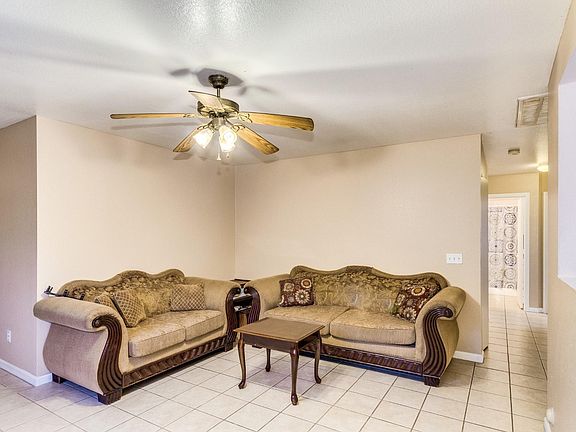 5th image of 256 S Valle Verde