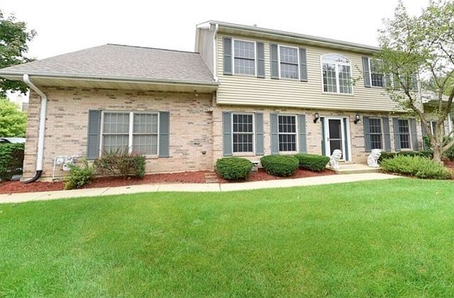 1st image of 1421 Laurel Oaks Dr #0