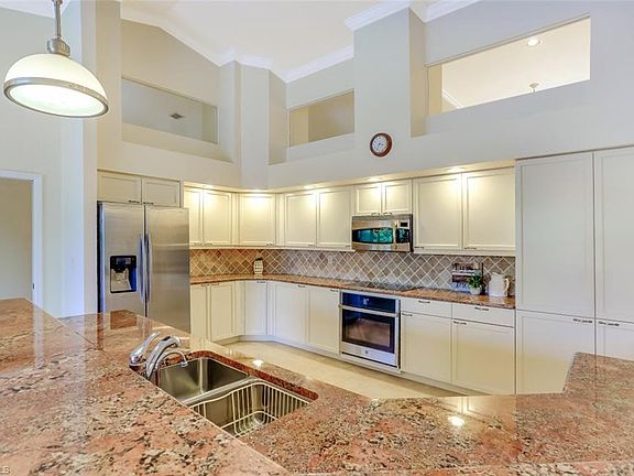 5th image of 25071 Pennyroyal Dr