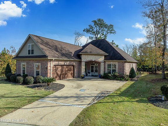 4th image of 662 Jenoa Loop