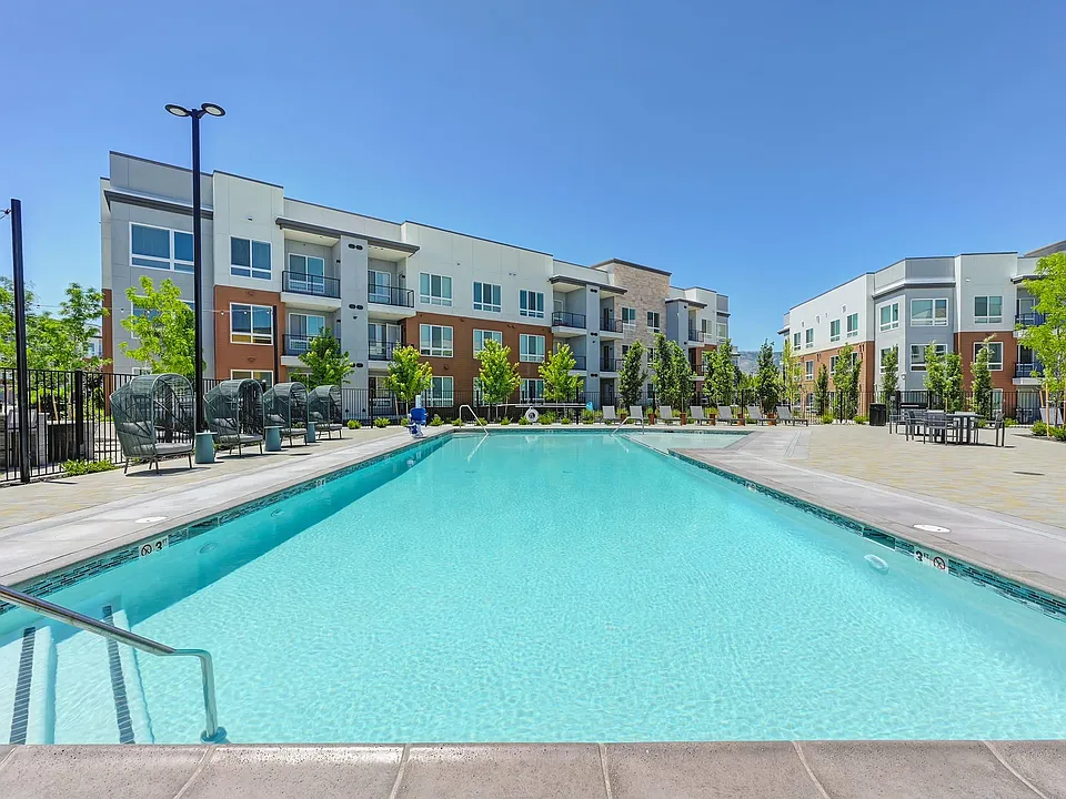 Halcyon Apartments