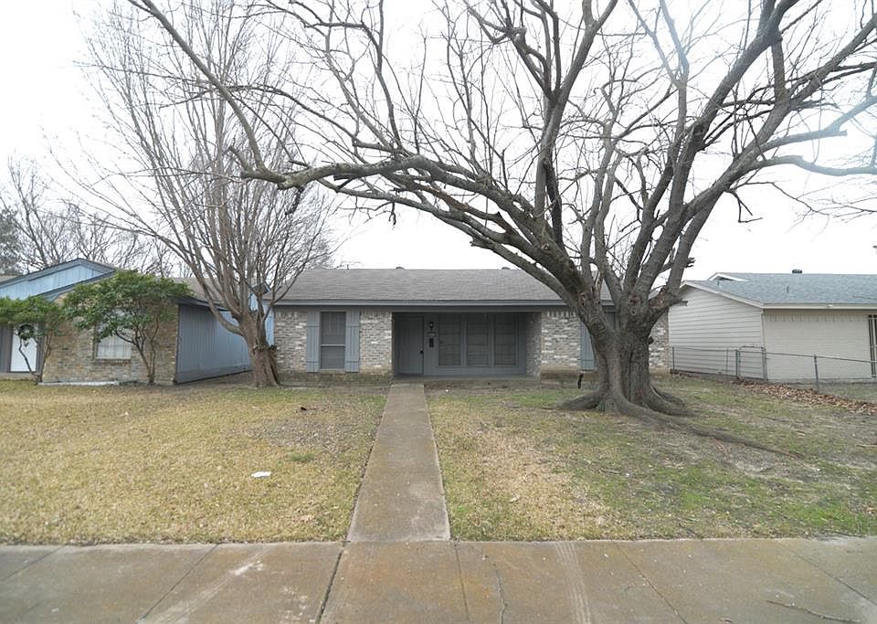 1st image of 9606 Glengreen Dr