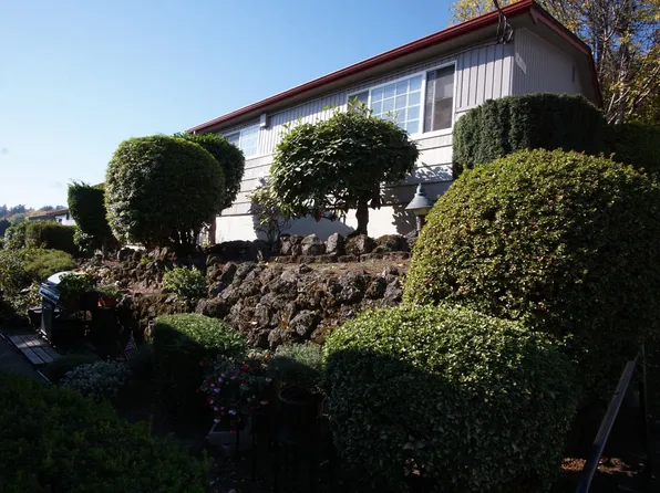 5025 S Corbett Ave #20, Portland, OR 97239