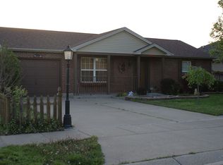 1939 Seasons Ridge Blvd, Evansville, IN 47715