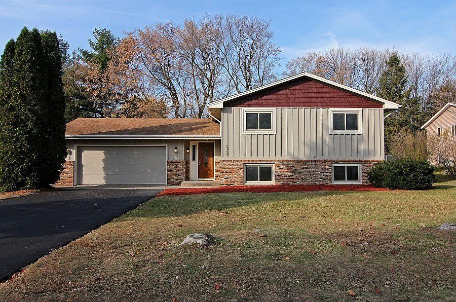 1st image of 5349 Barry Ln