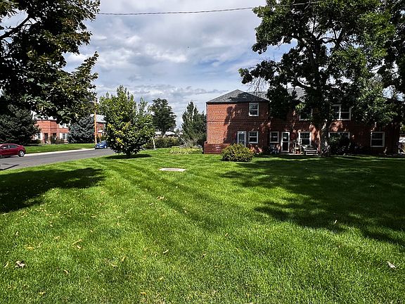 3rd image of 2808 Jasmine St