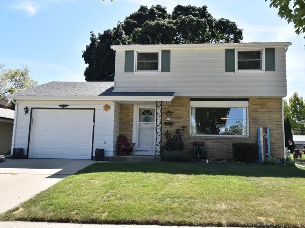 8537 West Hayes PLACE, West Allis, WI 53227