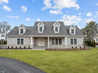 230 Majestic Oak Ct, Lake Forest, IL
