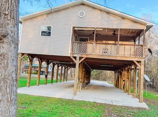 115 Hickory Ln, Lucedale, MS 39452