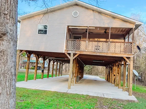 115 Hickory Ln, Lucedale, MS 39452