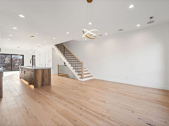 3rd image of 2341 W Belden Ave #2