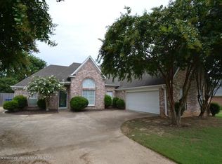 5166 Summers Creek Rd, Olive Branch, MS 38654