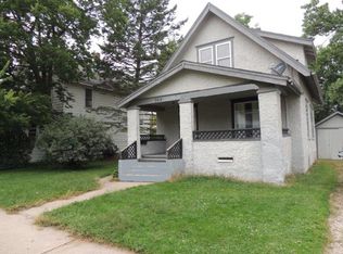 703 W Boone St, Marshalltown, IA 50158