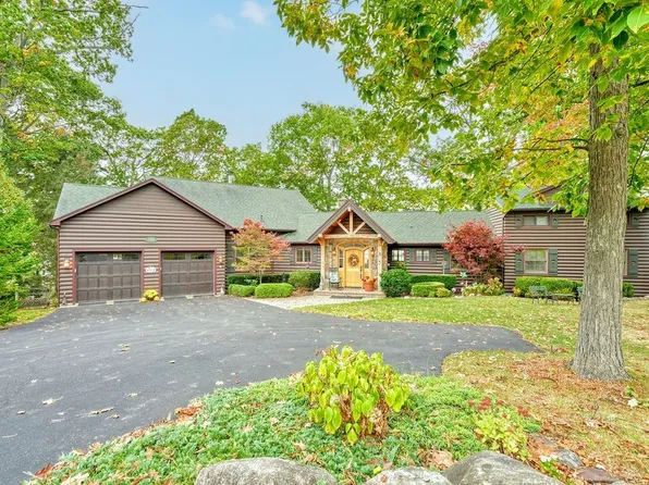 7289 Phelps Ave, Wolcott, NY 14590
