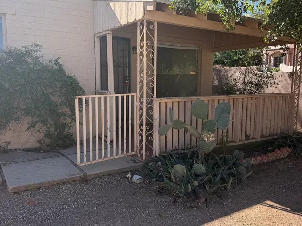 3940 E Holmes St, Tucson, AZ 85711