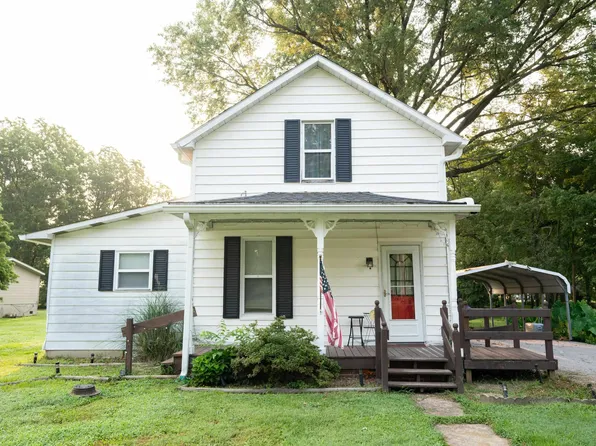 815 Church St, Grandview, IN 47615
