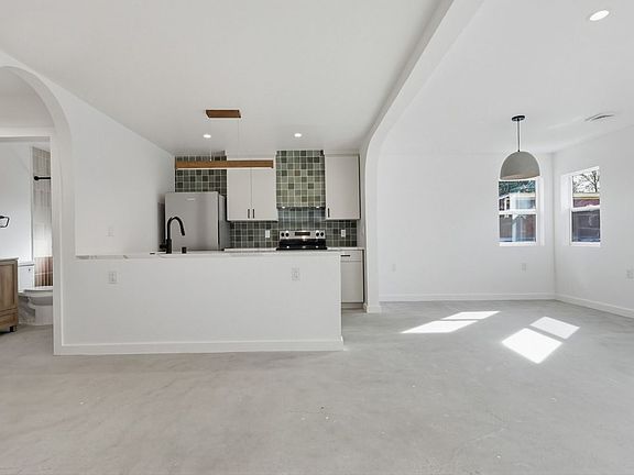 2nd image of 3348 Atwater Ave #7