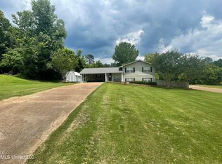 404 Kings Row, Yazoo City, MS 39194
