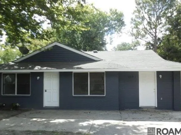 1041 Michigan Ave, Port Allen, LA 70767