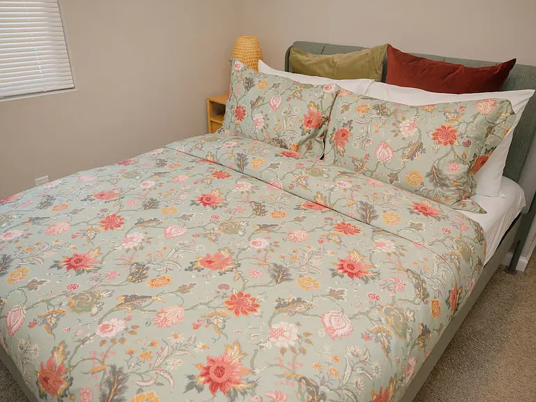 8449 Travis Ct — Photo 32